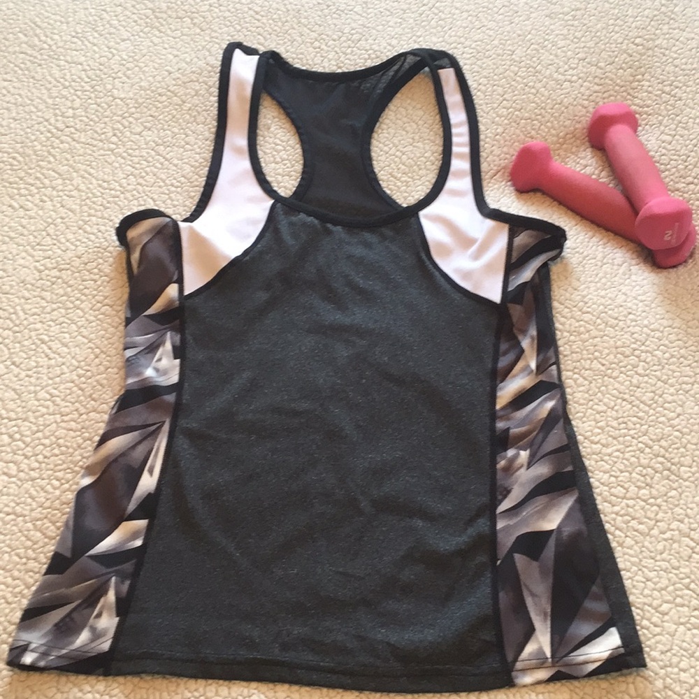 YiTong racerback work out tank